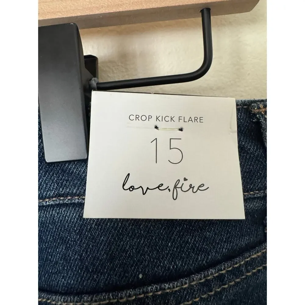NWT Love Fire Crop Kick Flare Jeans Size 15 Dark Wash Distressed - Picture 10 of 10
